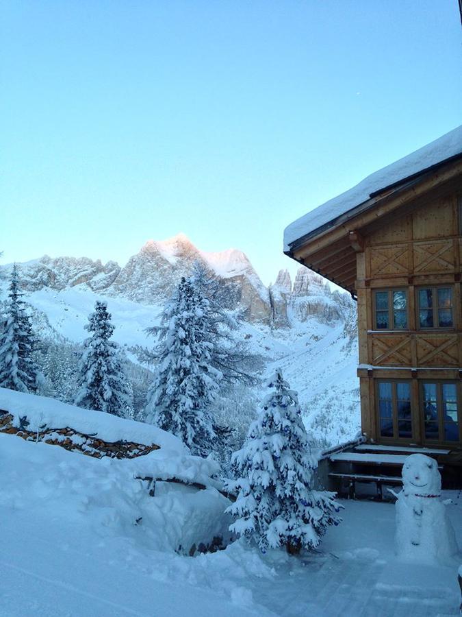 Rifugio Negritella Hotel Pozza di Fassa Esterno foto