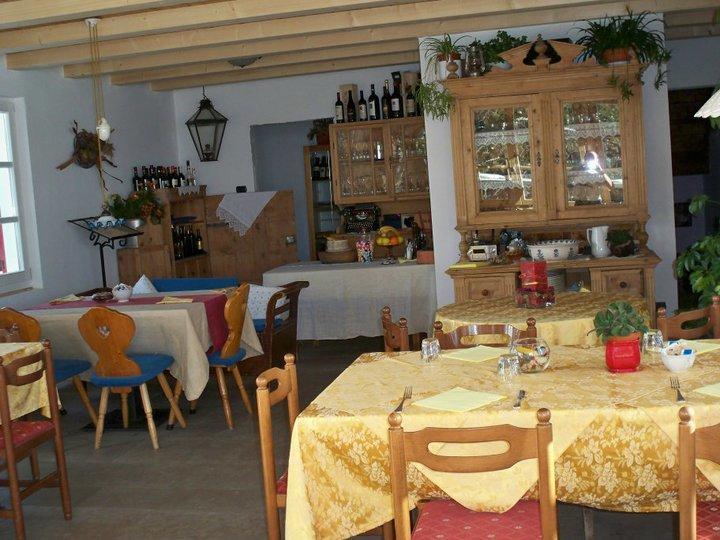 Rifugio Negritella Hotel Pozza di Fassa Esterno foto