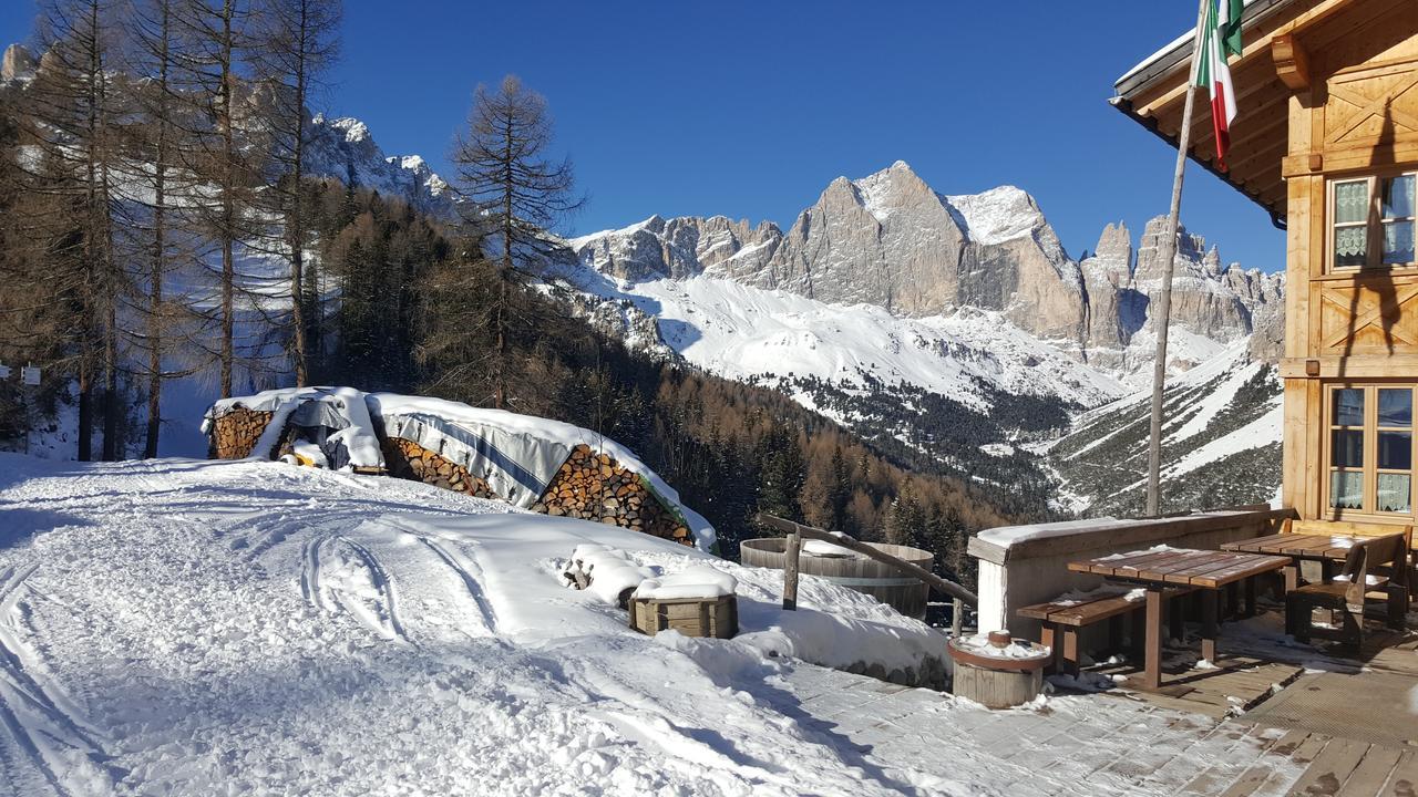 Rifugio Negritella Hotel Pozza di Fassa Esterno foto