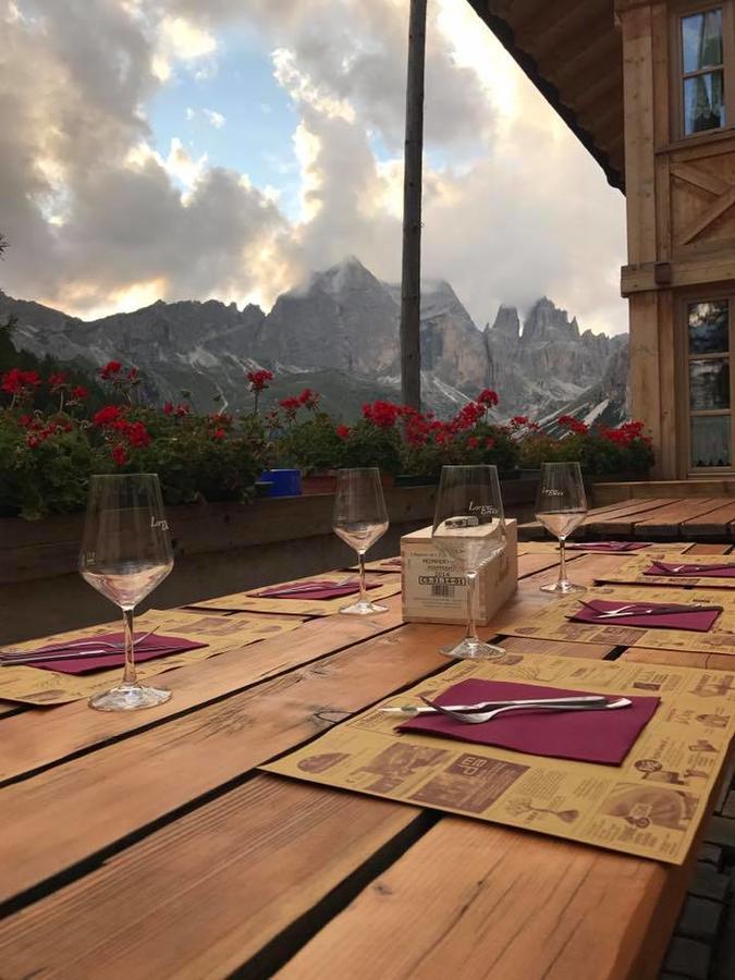 Rifugio Negritella Hotel Pozza di Fassa Esterno foto